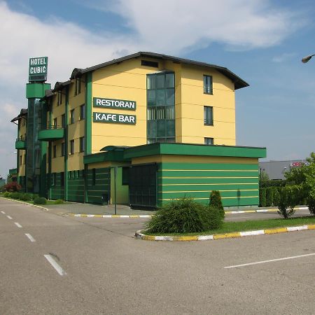 Hotel Cubic Laktaši Eksteriør bilde