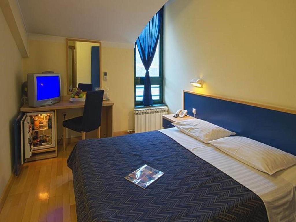 Hotel Cubic Laktaši Rom bilde